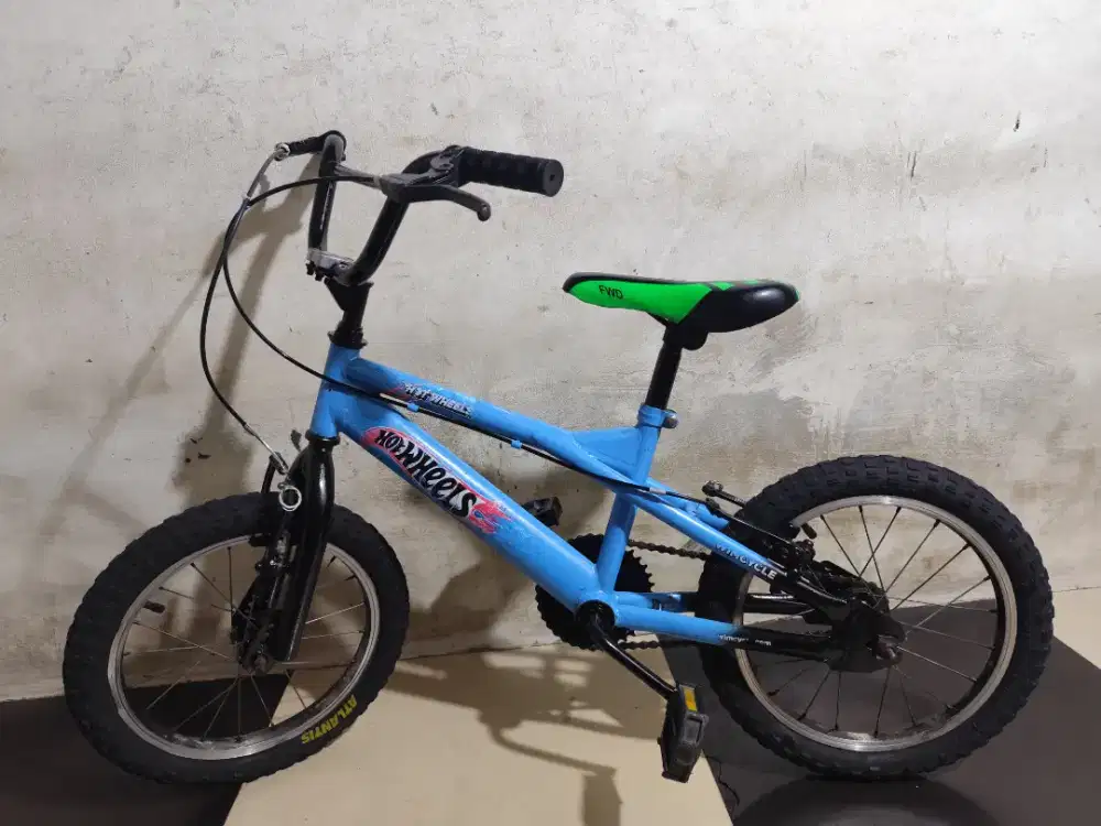 Sepeda bmx ukuran 16 siap pakai