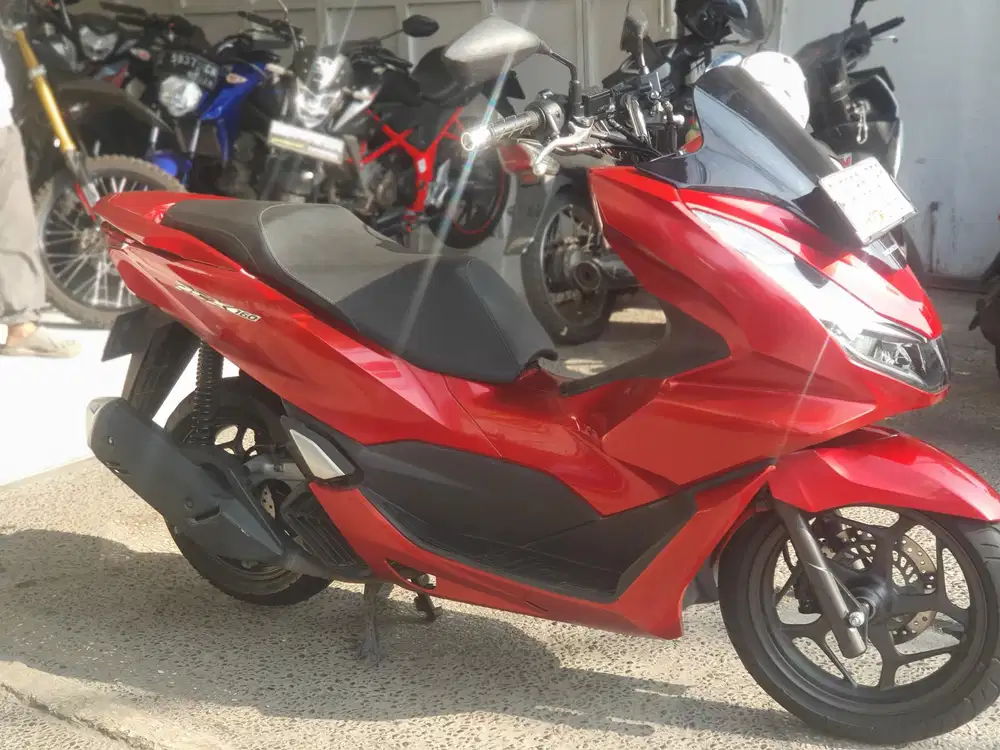 Honda PCX 160 Tahun 2024