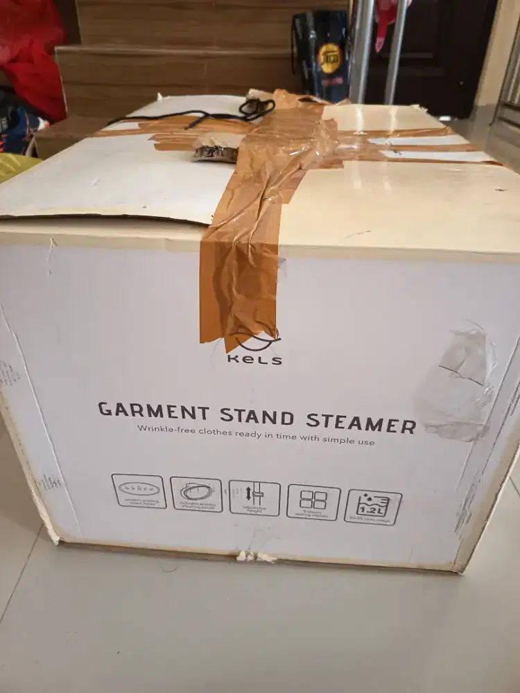 Kels Stand Steamer