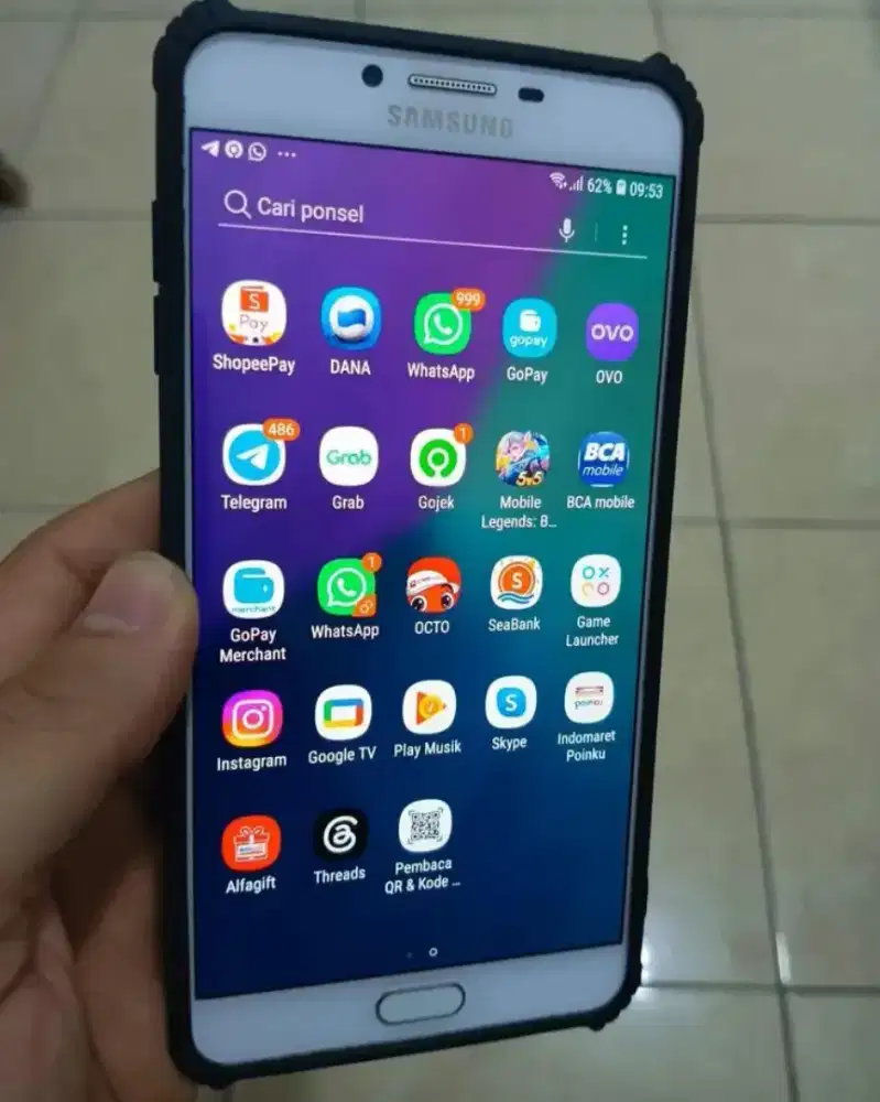 Samsung C9 Pro ORI Perfect(Ram6Gb/64Gb)Golden ponsel