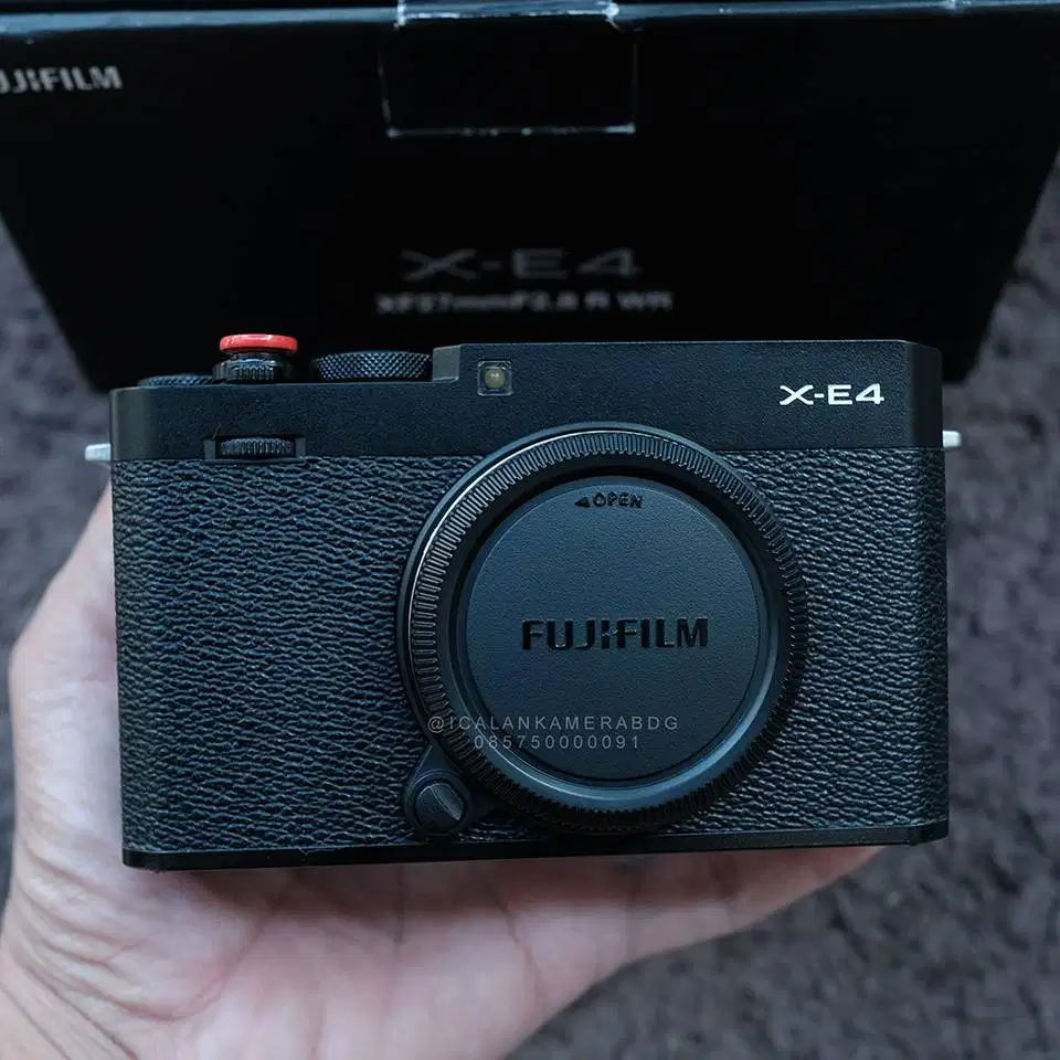 Fujifilm XE4 X-E4 Mulus Fullset FFID Fujifilm Xe3 X100f X100v X100vi