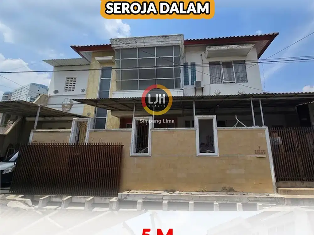 Dijual Rumah Besar 2,5 Lantai di Semarang Tengah