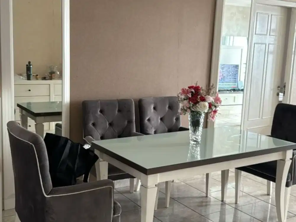 Sewa Apartemen Paris Garden 3 bedroom French Walk Moi Kelapa Gading Furnish