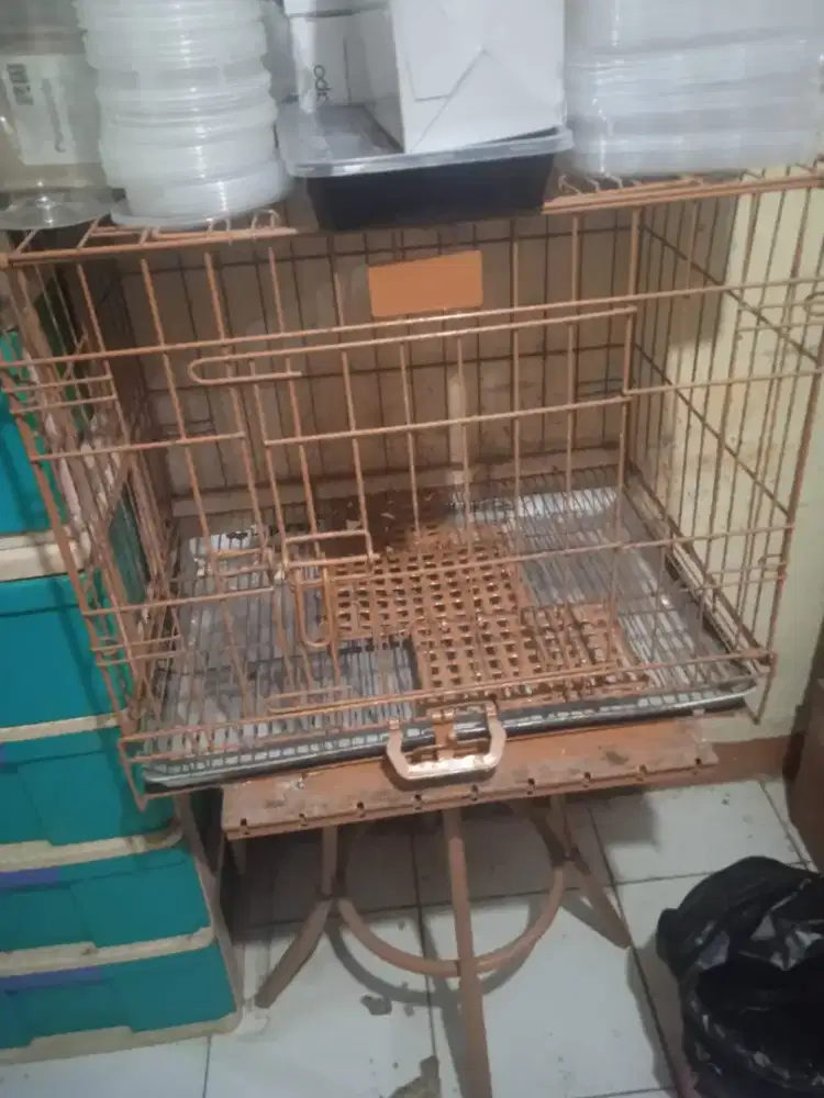 Dijual. Kandang anjing. Ukuran cukup besar ya