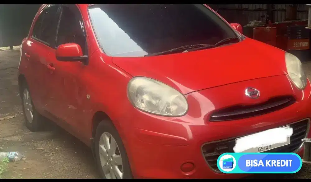 Nissan march xs
