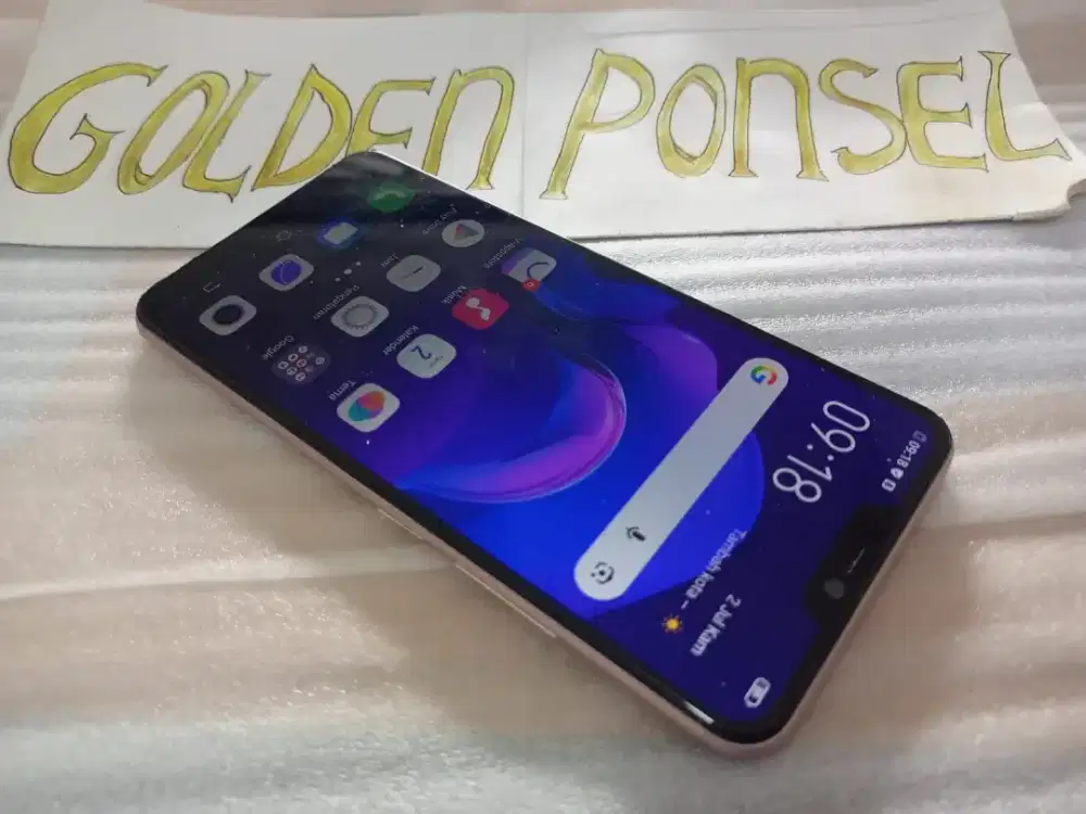 Vivo V9 ORI Perfect Ram4Gb/64Gb-Golden ponsel