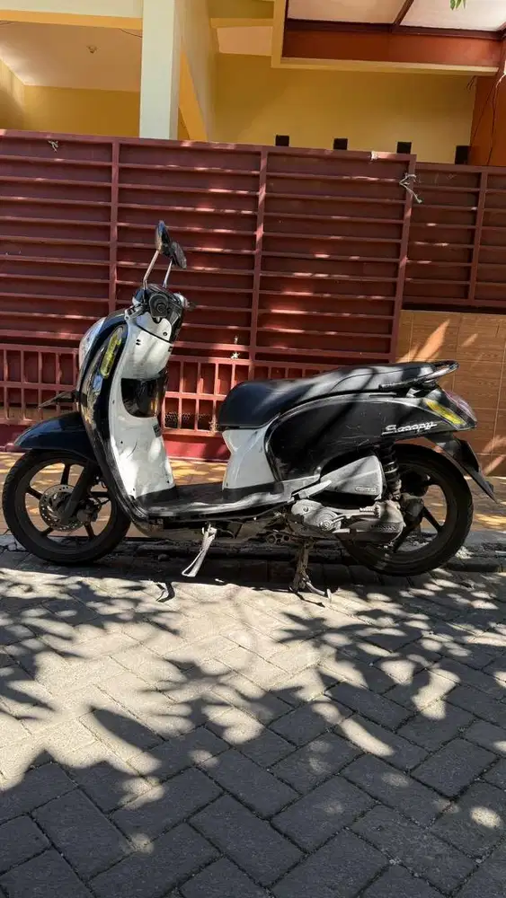 Honda Scoopy FI 2016 – Surat Lengkap, Pajak Hidup