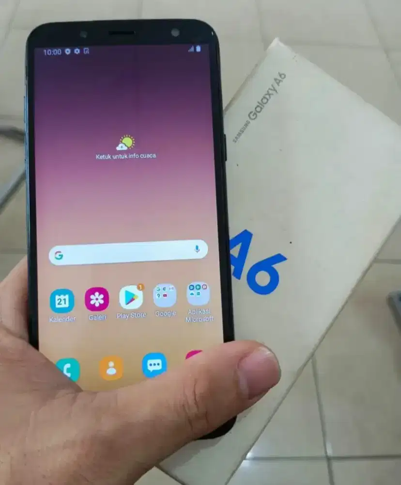 Samsung A6 (32Gb/Ram3Gb-Golden ponsel