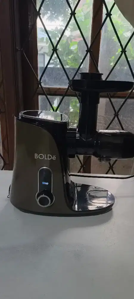 SLOW JUICER MERK BOLDE - SECOND LIKE NEW