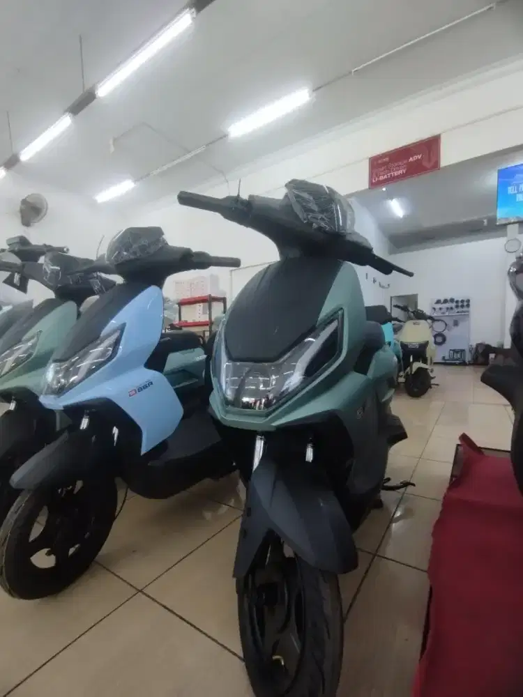 SEPEDA LISTRIK UWINFLY D66A