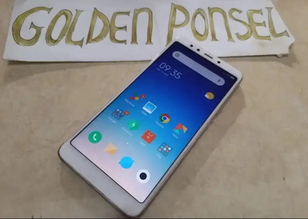 Redmi 5 plus Finger.. Mulus-Golden ponsel