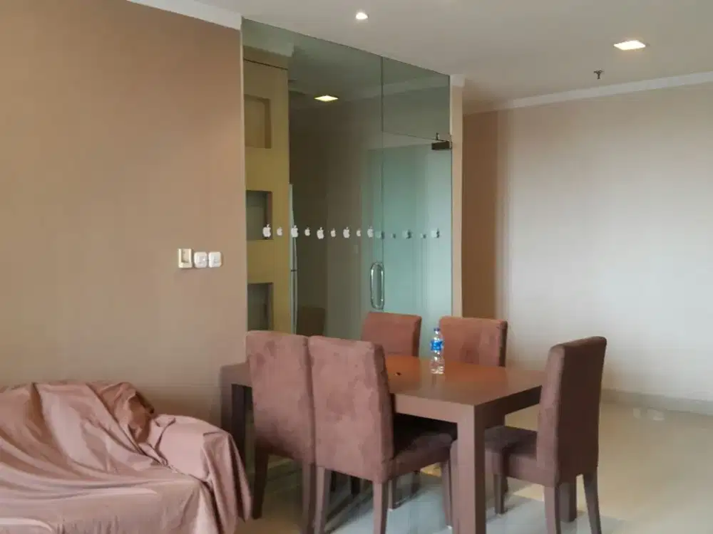 Murah Apartemen Paladian Park 2 bedroom Furnish Kelapa Gading