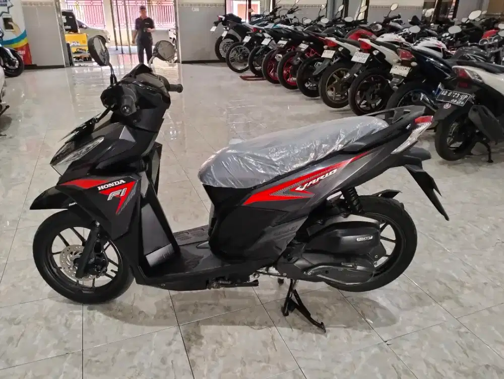 Honda Vario 125 new LED murah dan bagus