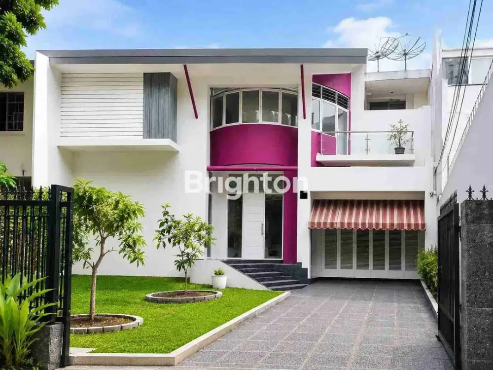 RUMAH MEWAH DI BLOK M KEBAYORAN BARU JAKARTA SELATAN
