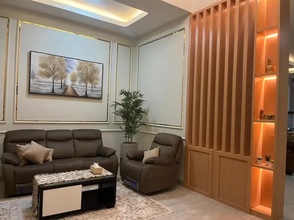 Dijual Rumah Rapih Strategis Dekat Living World Alam Sutera di Tangerang Cw 18562