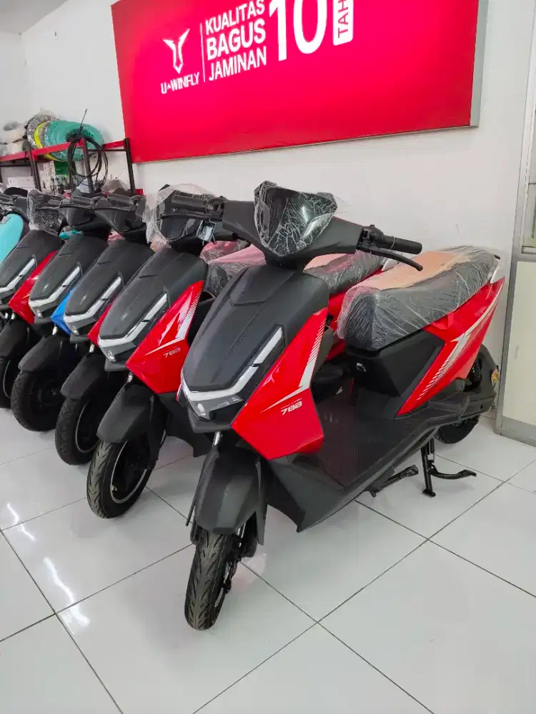 UWINFLY T78B SEPEDA LISTRIK DENGAN DINAMO POWER 800WATT