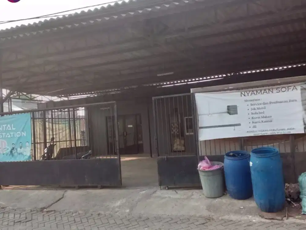Disewakan Gudang ex Bengkel Sofa Jelupang Tangerang Selatan
