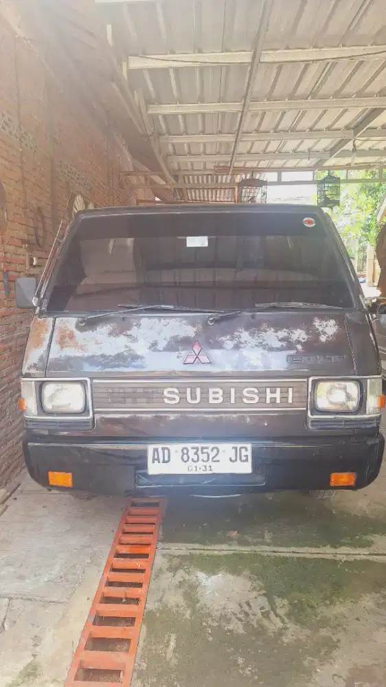 Dijual Mitsubishi L300 th 2000. Pajak panjang, Harga Nego