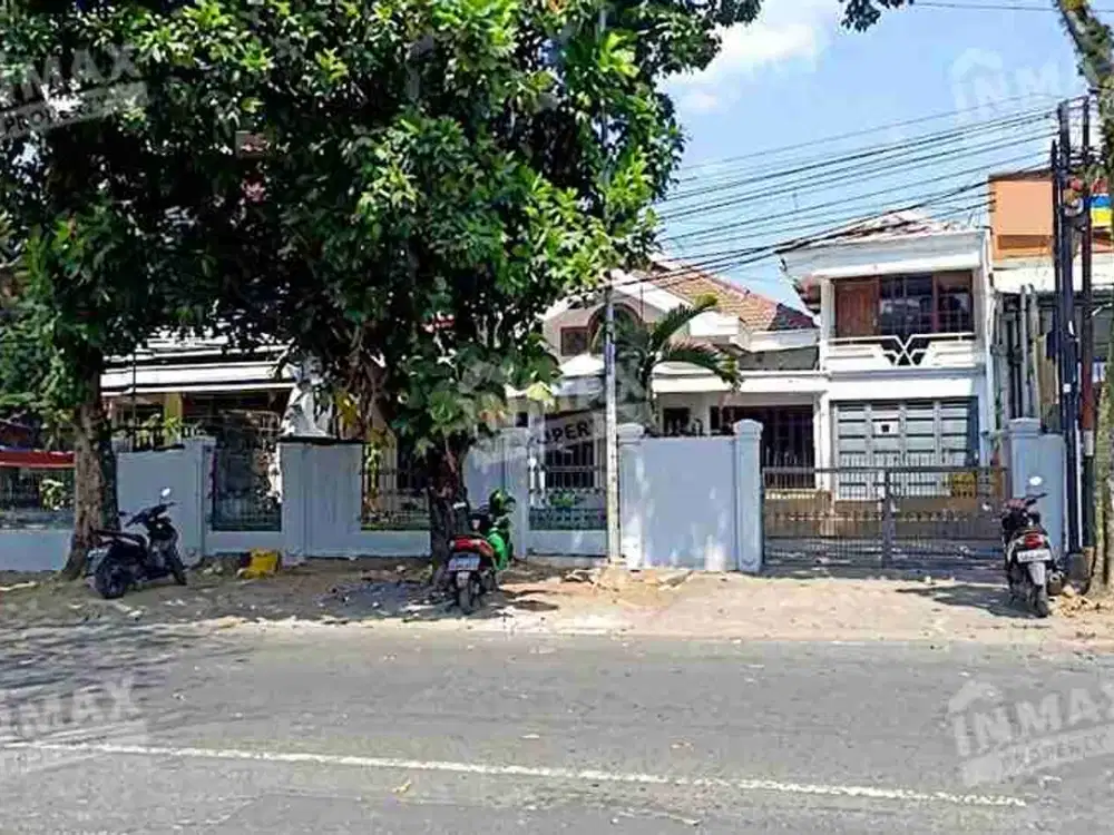 Rumah Luas Nol Jalan Raya Dieng Dekat Kampus UNMER dan Mall Malang City Point SHM