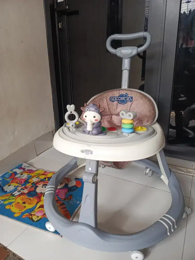 Dijual baby ++ walker