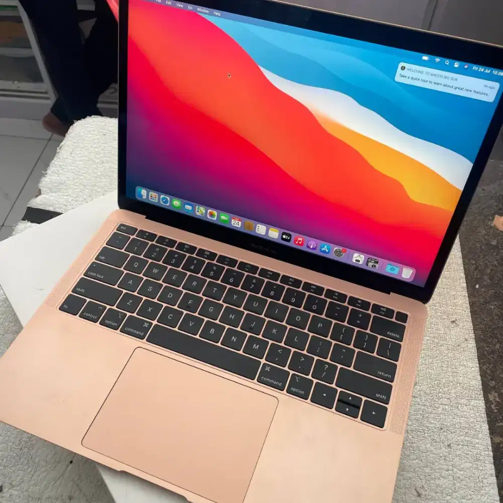 Macbook Air 13 inch Warna Gold 8/128GB