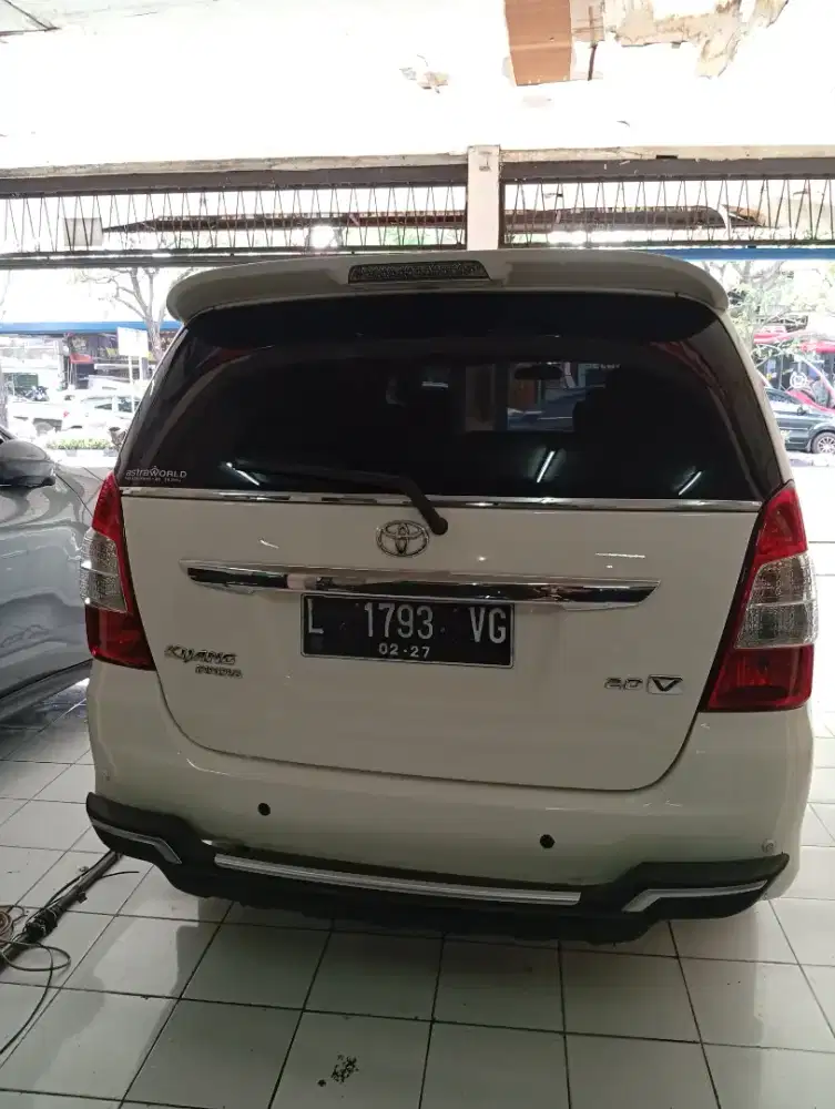 Toyota Inova v manual bensin 2012