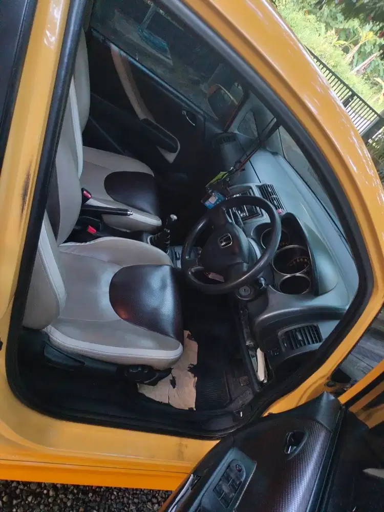 Honda Jazz VTEC Kuning 2007 Top Grade Istimewa
