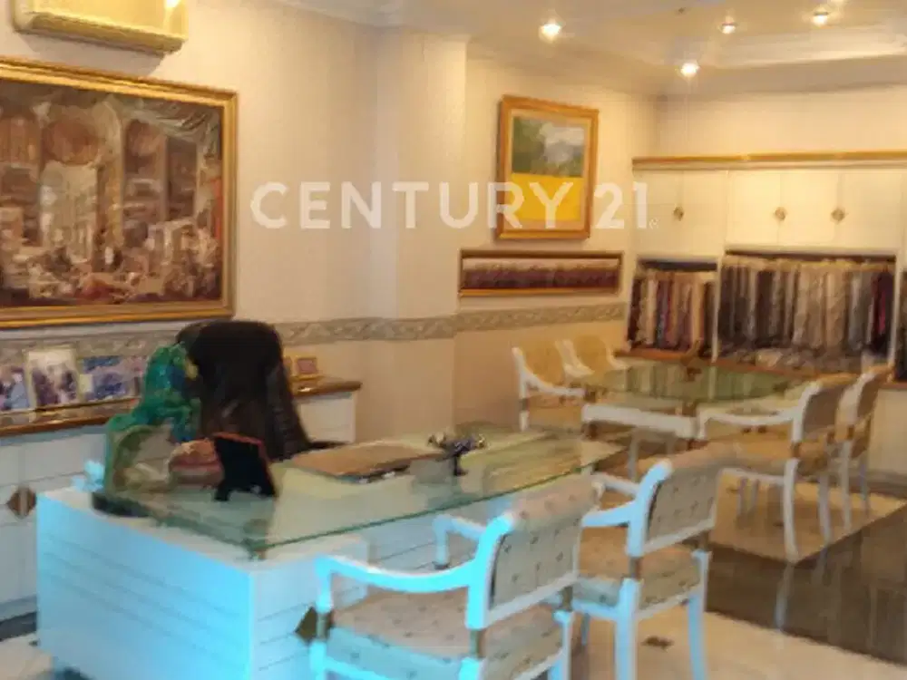 Ruko  Lima Lantai Di Jalan Pasar Pagi Raya