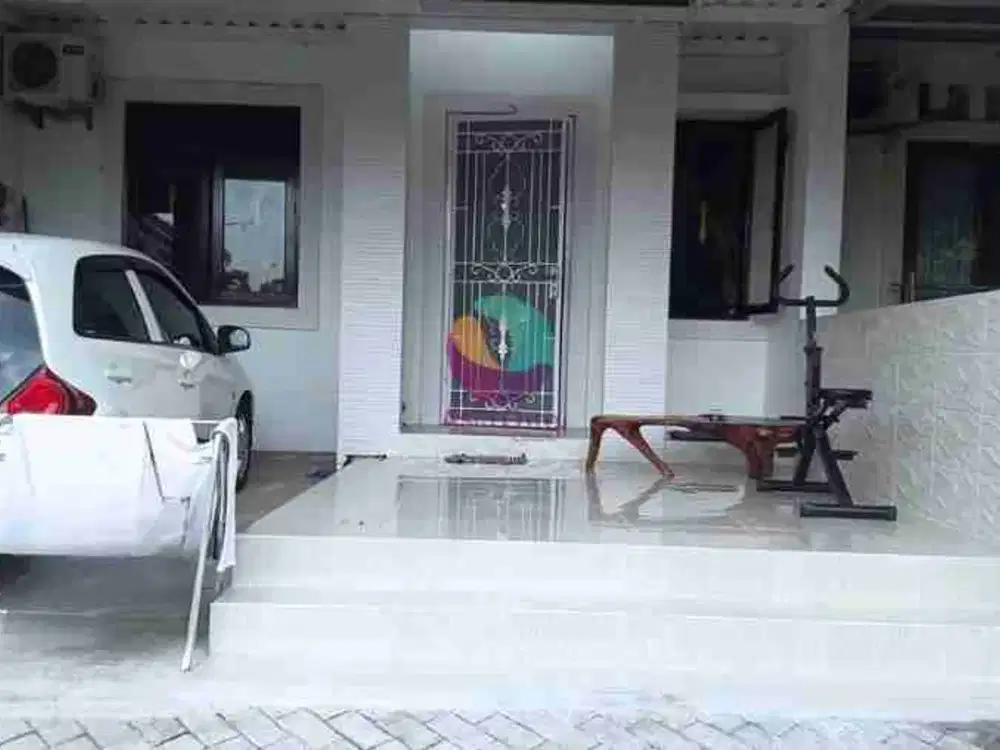dijual cepat rumah cantik diperumahan legenda wisata Cibubur