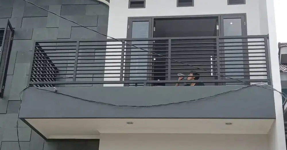 Railing tangga/balkon rumah minimalis