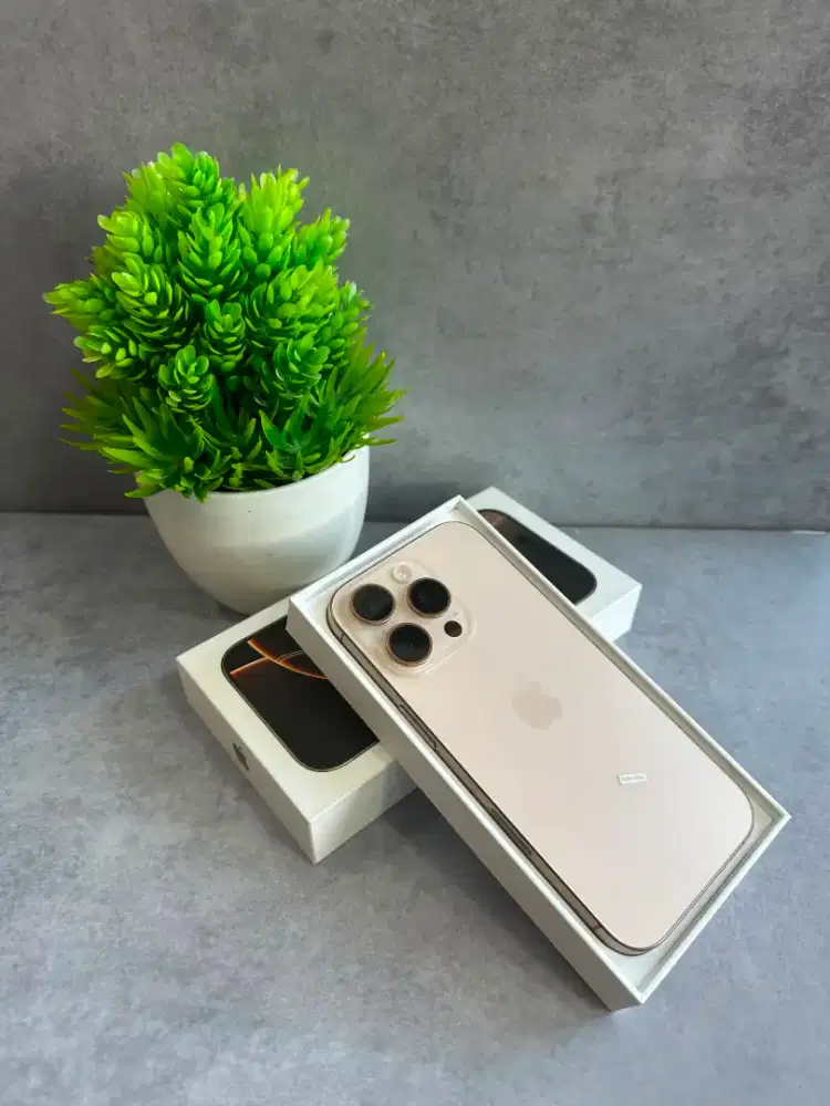 iPhone 16 pro 128Gb iBox