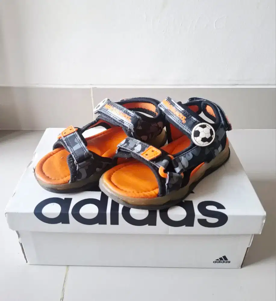 Preloved sepatu sandal anak bubble gummers