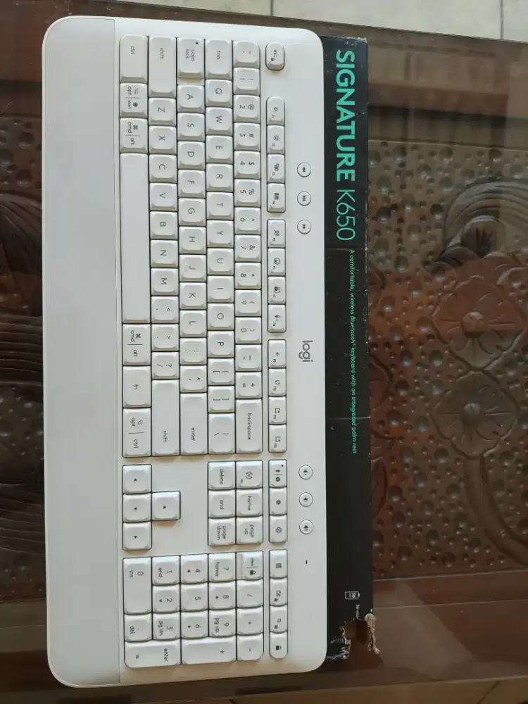 Keyboard Logitech K650