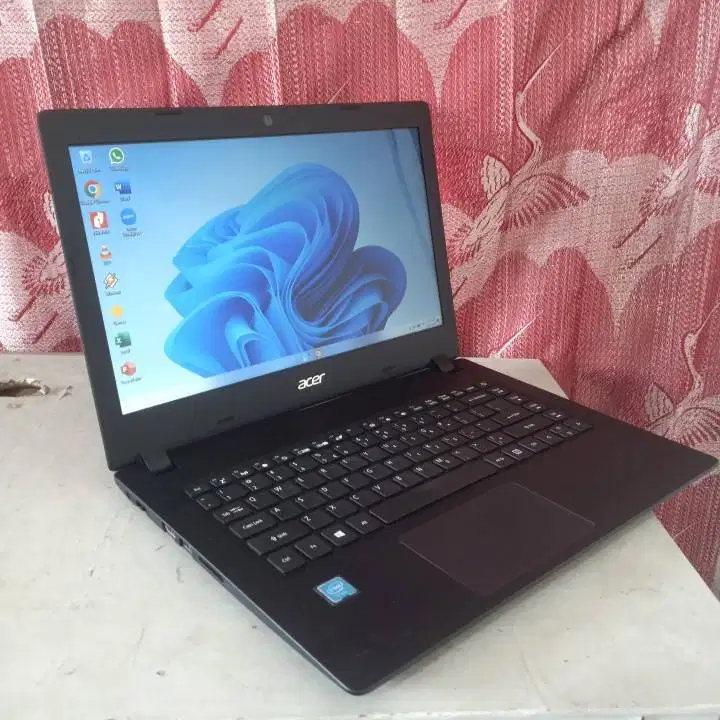 Laptop Acer Aspire A341-32 Slim Intel Celeron N4120 RAM 8GB SSD 256GB