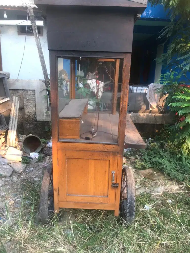 Gerobak kayu seken