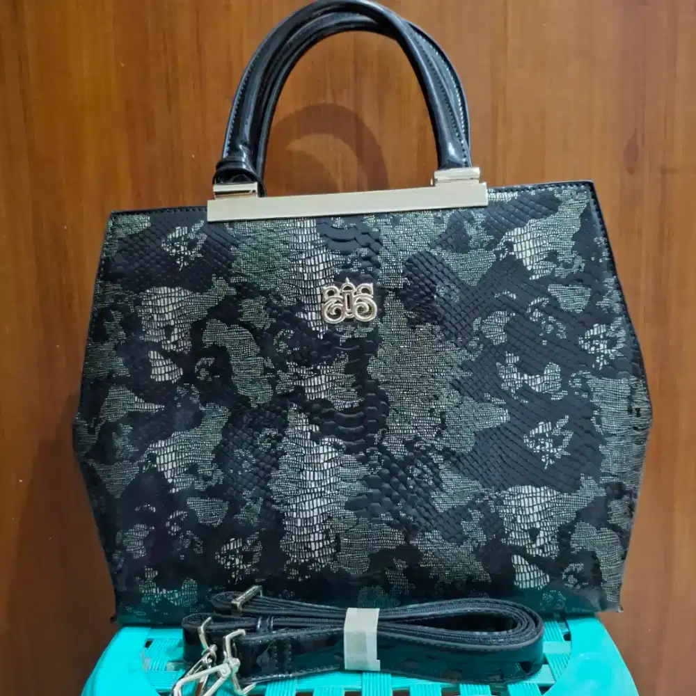 Tas fashion wanita