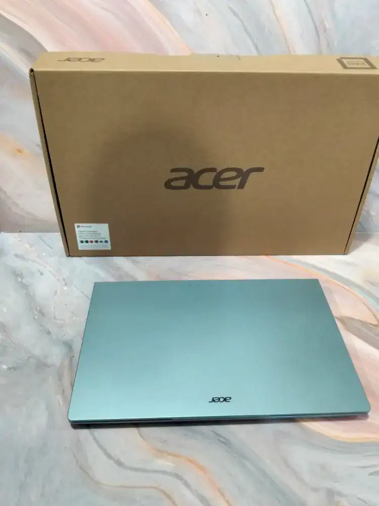 Acer Aspire lite al14-37p Intel n150 8/256 ssd