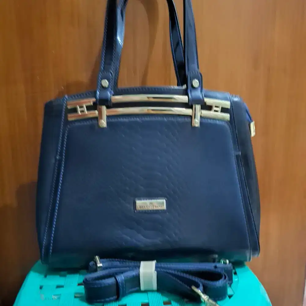 Tas fashion wanita