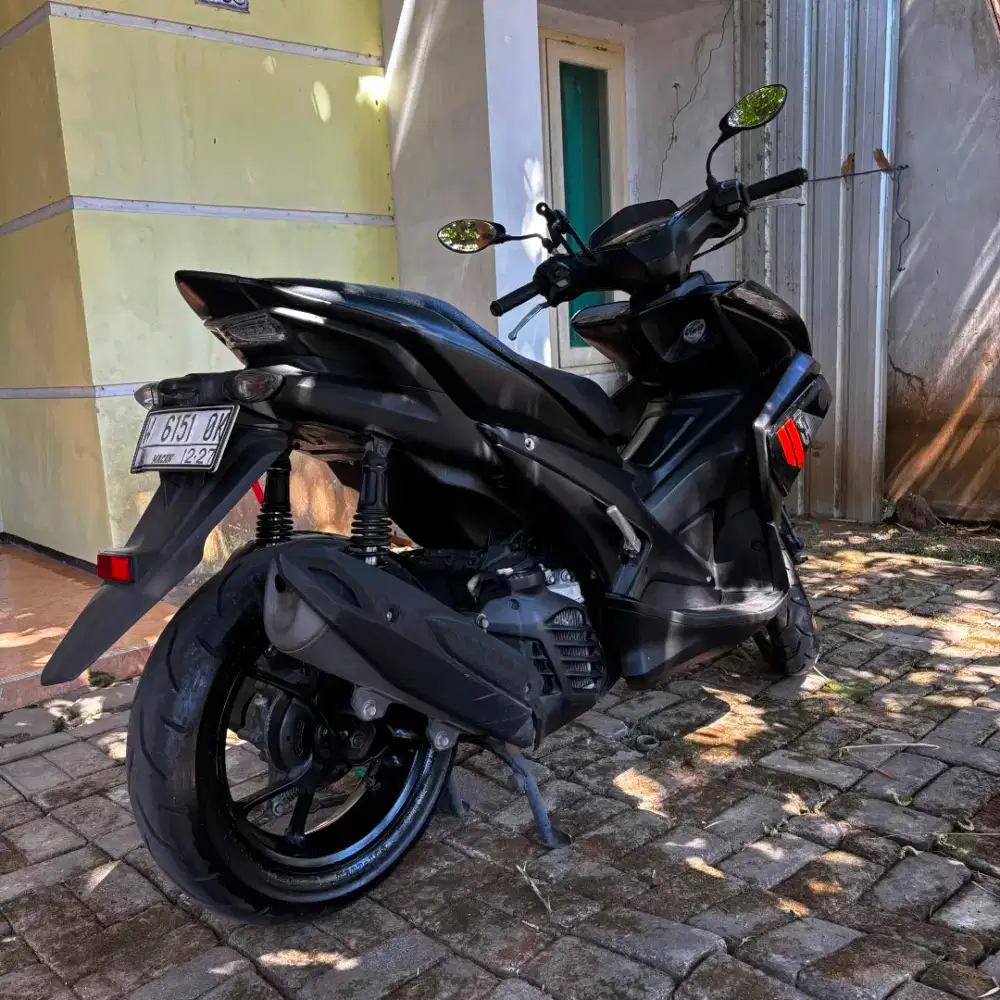 Aerox 155cc Hitam