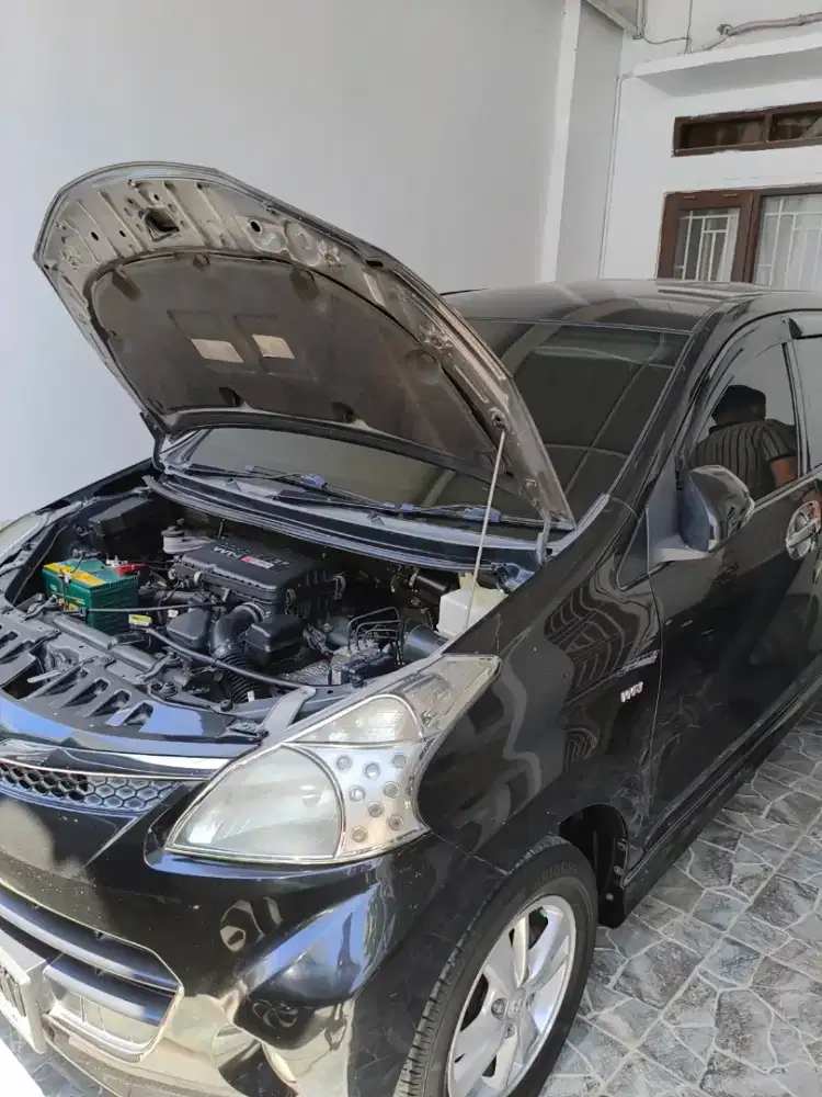 DIJUAL TOYOTA AVANZA VELOZ AT 2012 – TANGAN PERTAMA – SIAP PAKAI