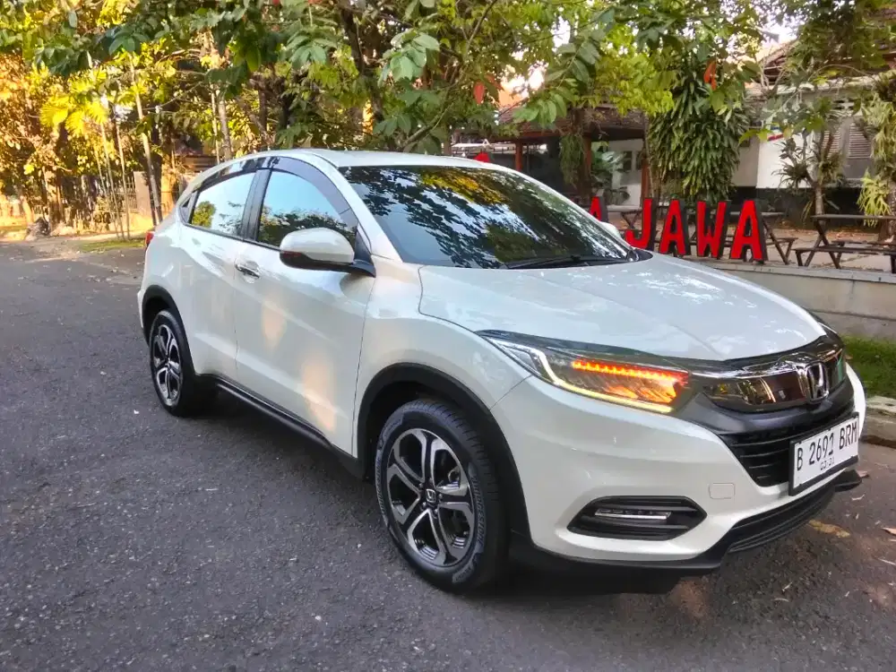Jual Cepat HR-V SE+ Facelift AT 2021