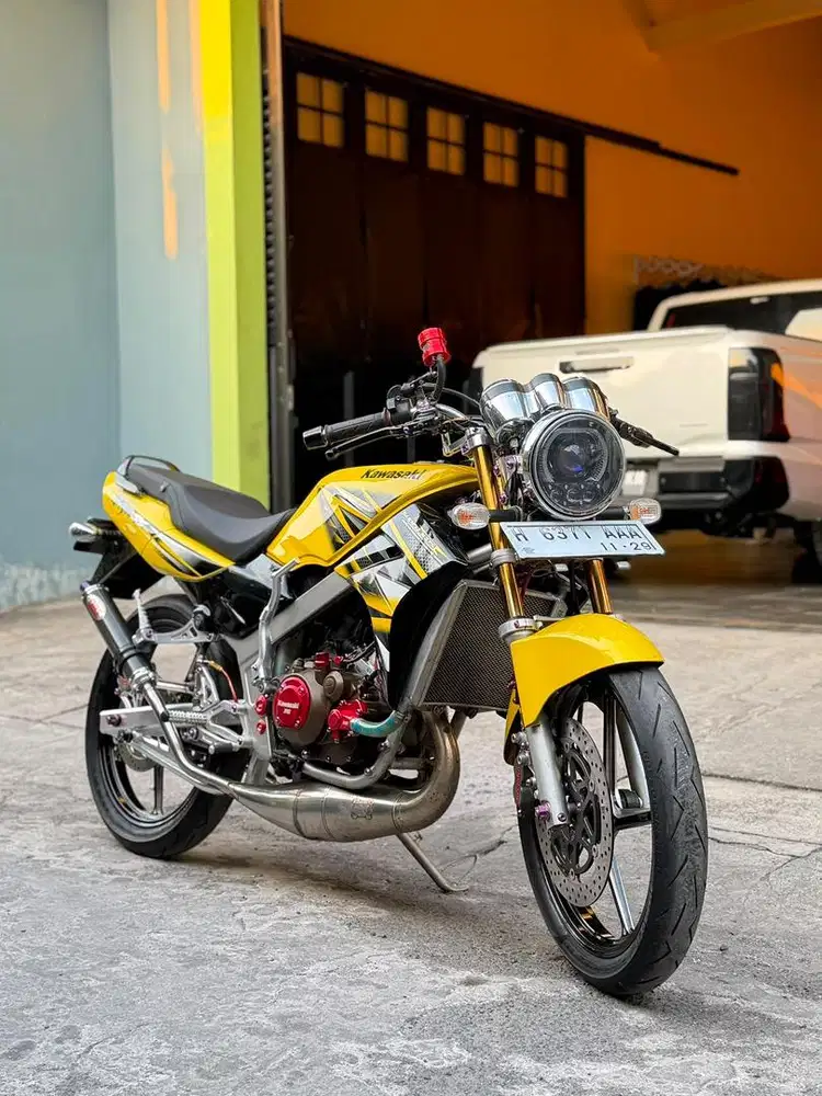 kawasaki ninja ss kuning
