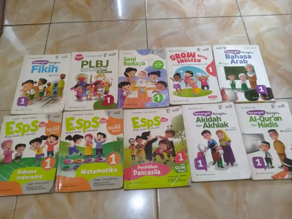 Di jual buku kelas 1 dan 2 SD/MI