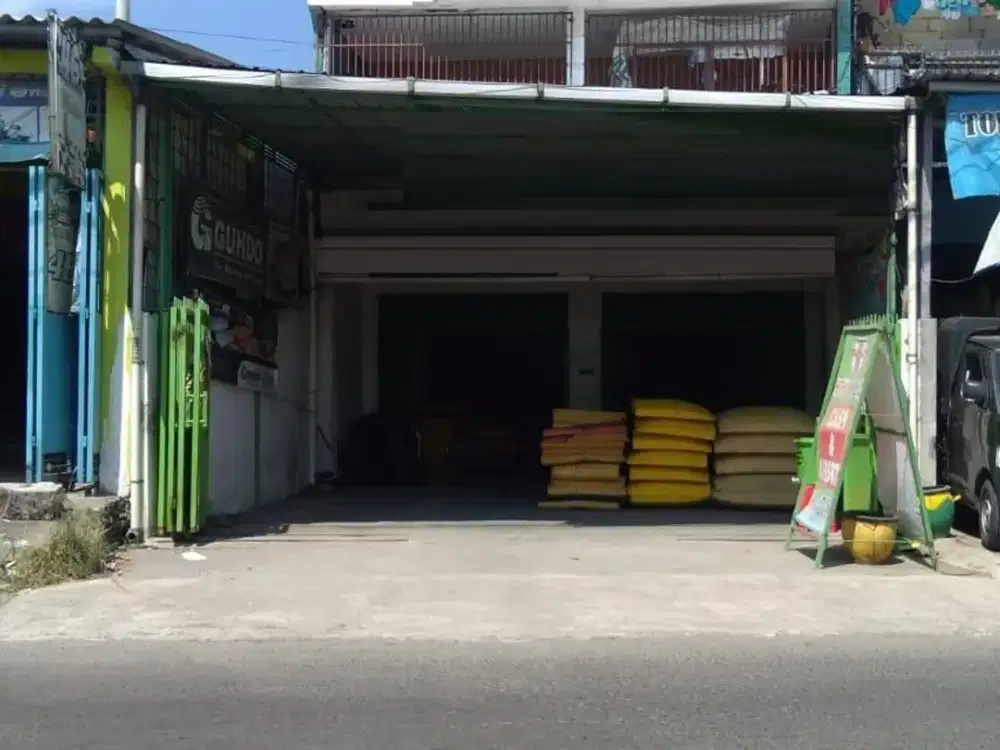 Dijual Toko 2 Lantai di Nol Jl Raya Kepatihan Gresik