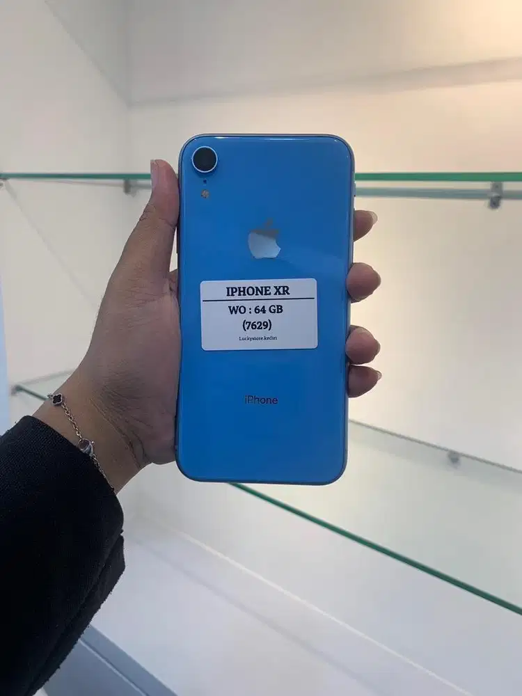 Iphone xr 64GB fullset normal no minus memerima jual dan tukar tambah