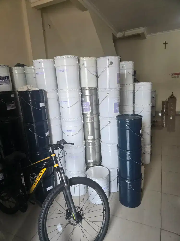 Dibutuhkan helper gudang