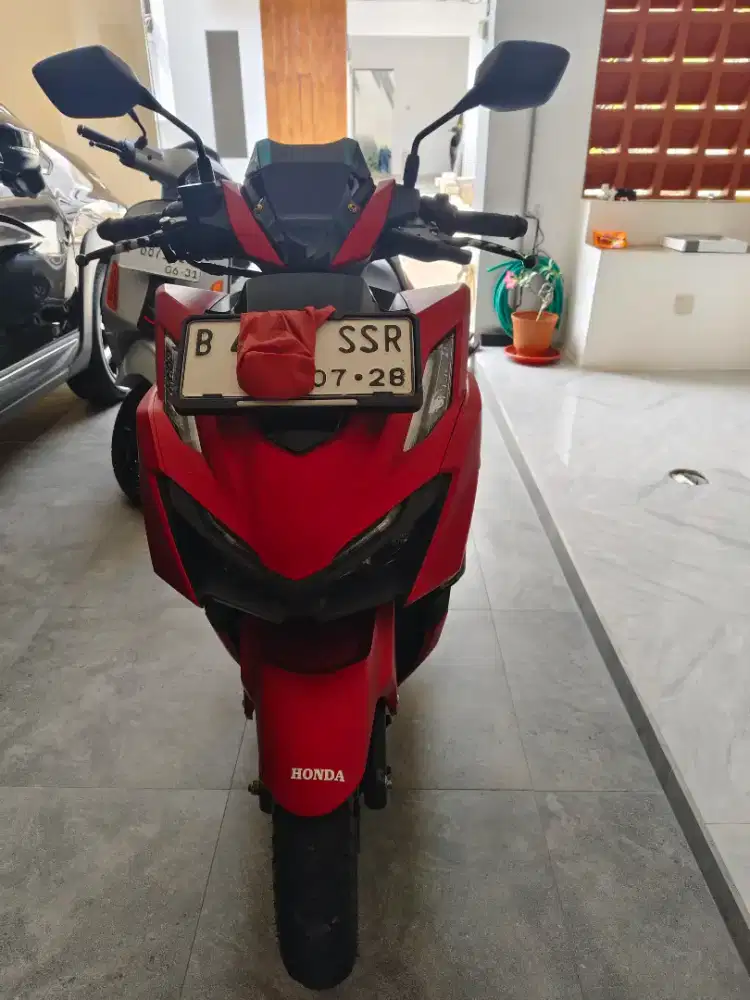 Dijual Honda Vario 160 Merah Doff