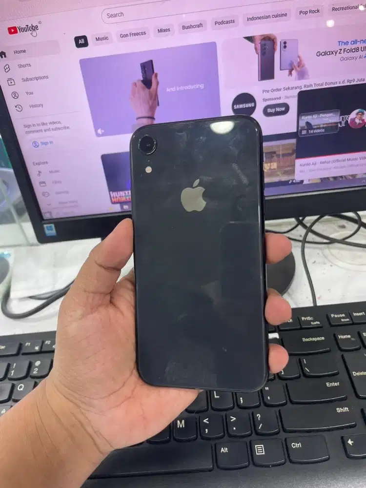 iphone xr 64gb bisa tukar tambah