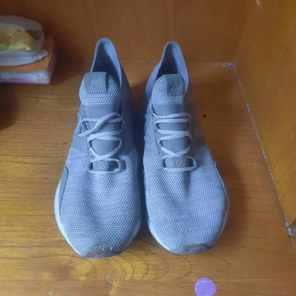 BU Sepatu Running/Casual NEW BALANCE Roav Knit Pack Size 44 Original