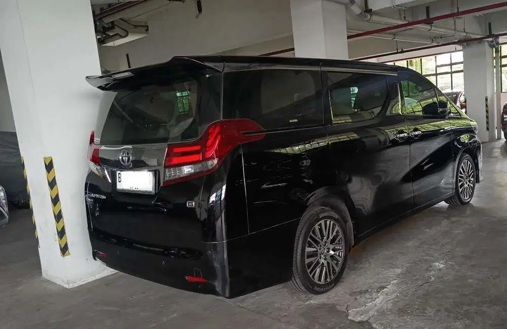 Toyota Alphard 2015 Bensin